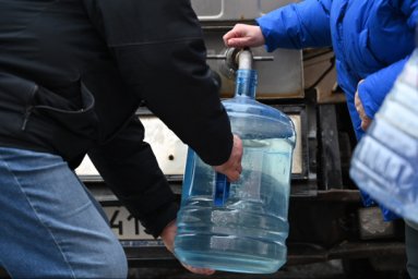 Леноблводоканал ликвидирует утечки в Лесколово и Гарболово, воду привезут по звонку Леноблводоканал ликвидирует утечки в Лесколово и Гарболово, воду привезут по звонку