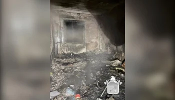 Трёх человек спасли из горящей квартиры во Всеволожском районе