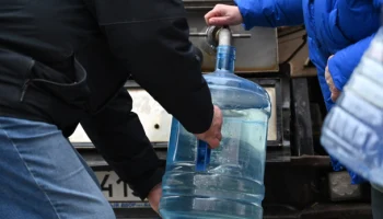 Леноблводоканал ликвидирует утечки в Лесколово и Гарболово, воду привезут по звонку
